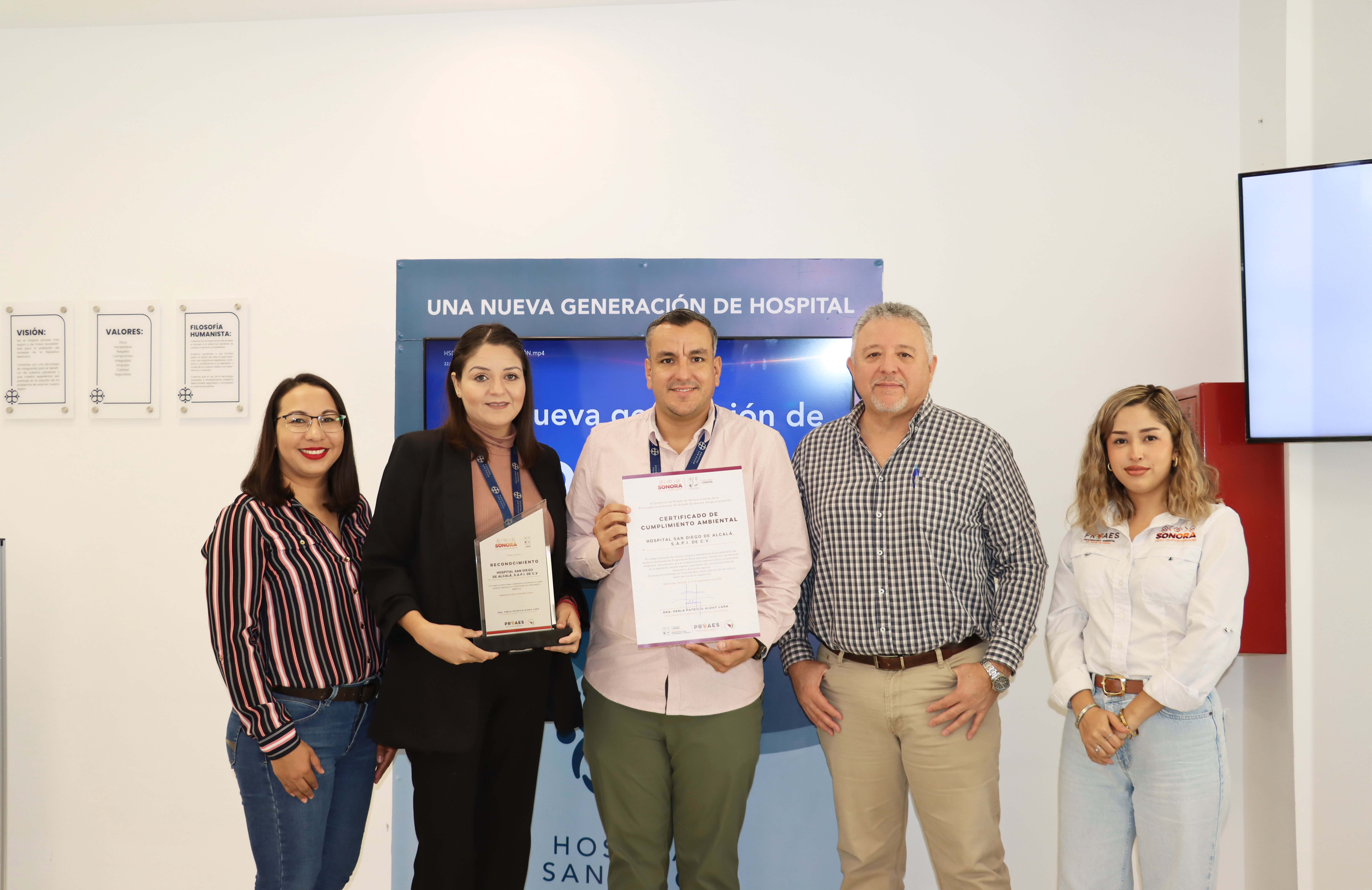 Entrega de Certificado de Cumplimiento Ambiental