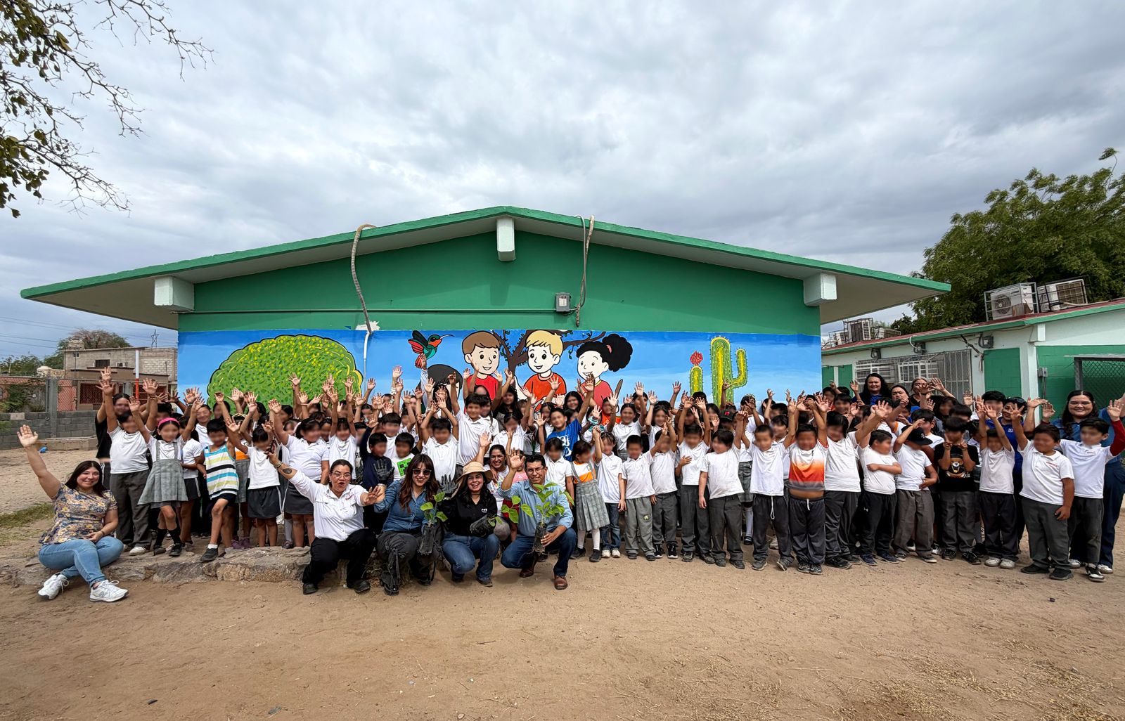 🎨🌱 Inauguración de mural, arborización y taller